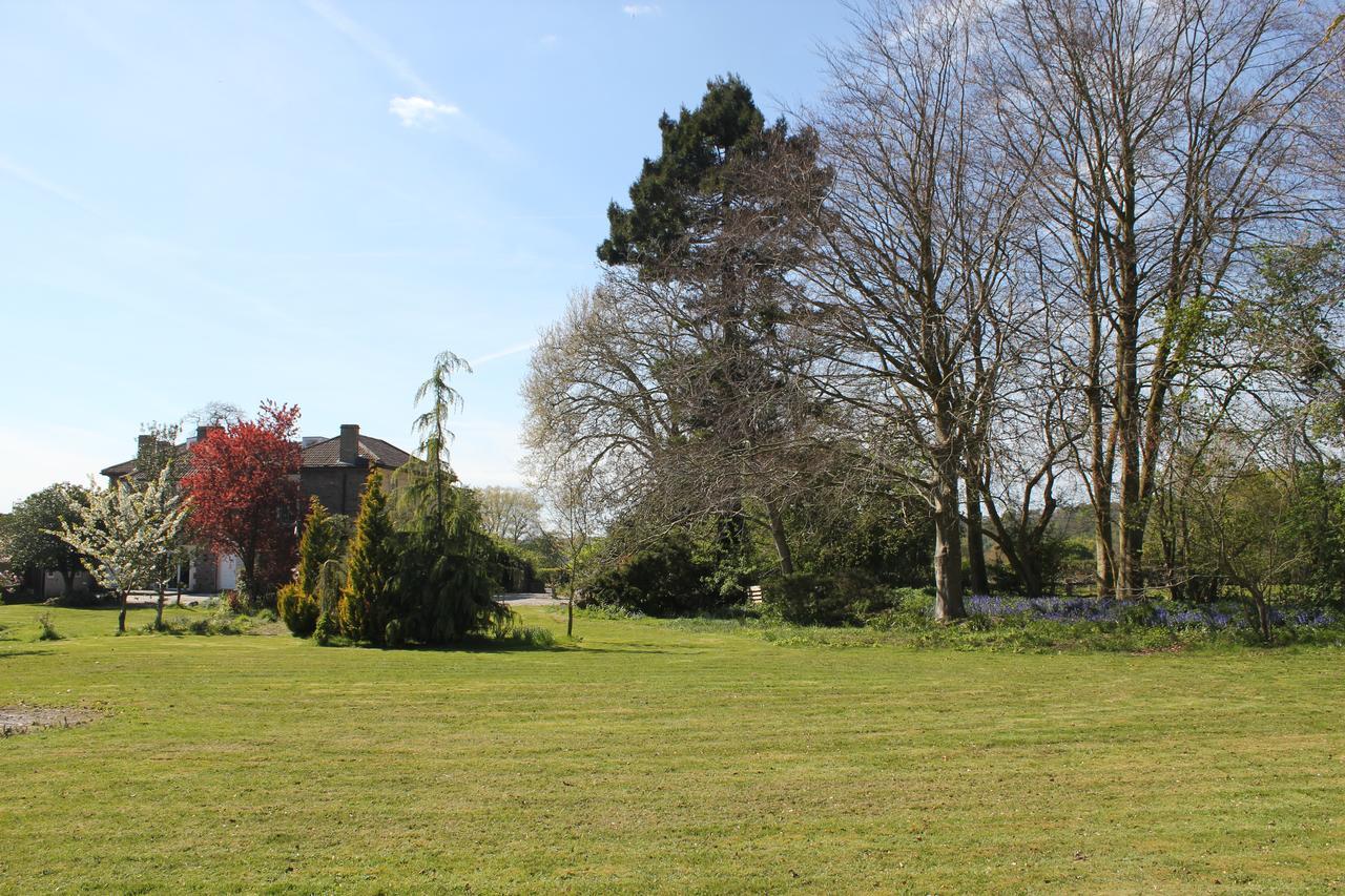 Roseneath House Bed & Breakfast 4*