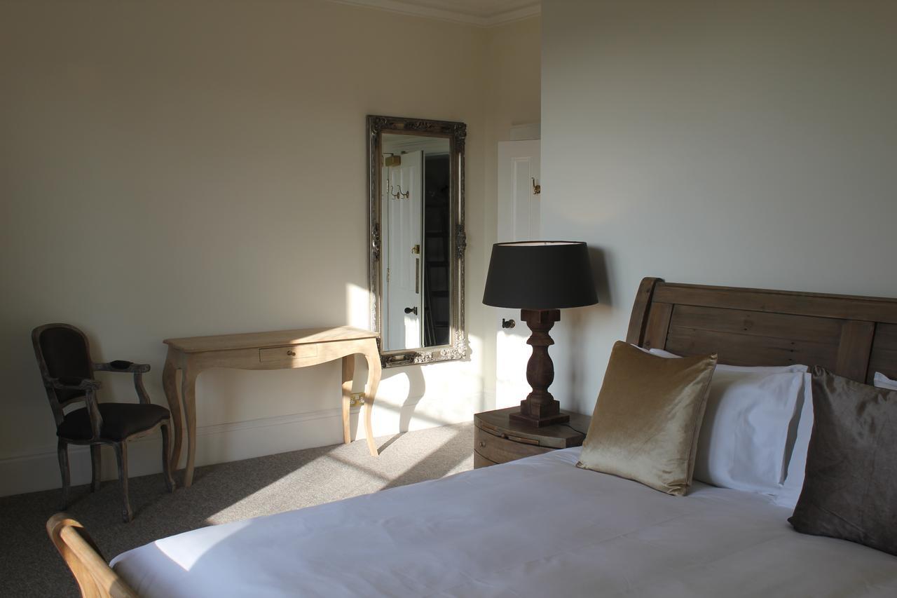 Roseneath House Bed & Breakfast